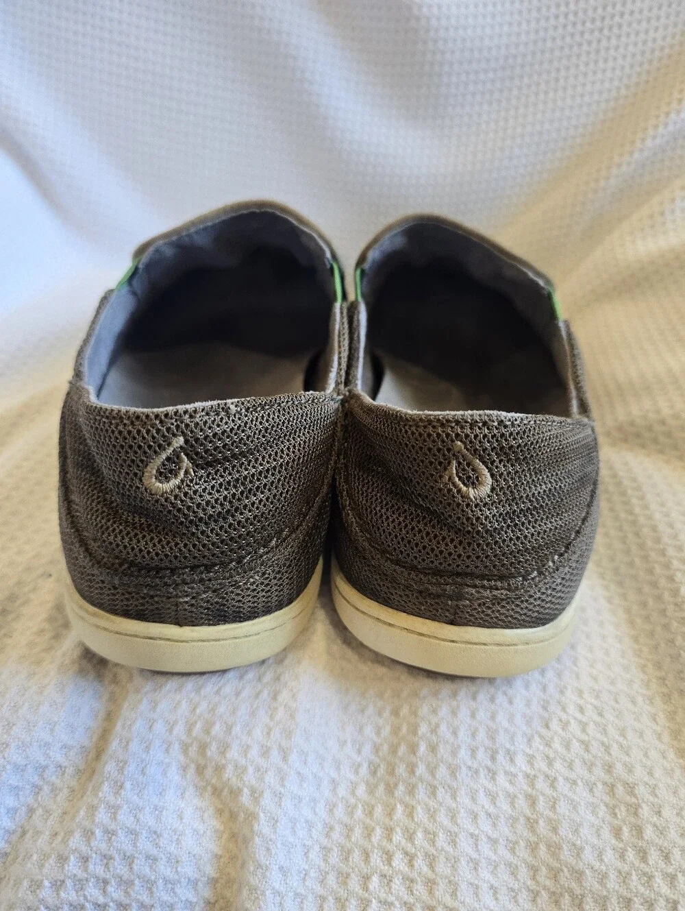 OluKai Nohea Mesh Men's Size 9 Sneakers Slip On Shoes Loafers Mustang